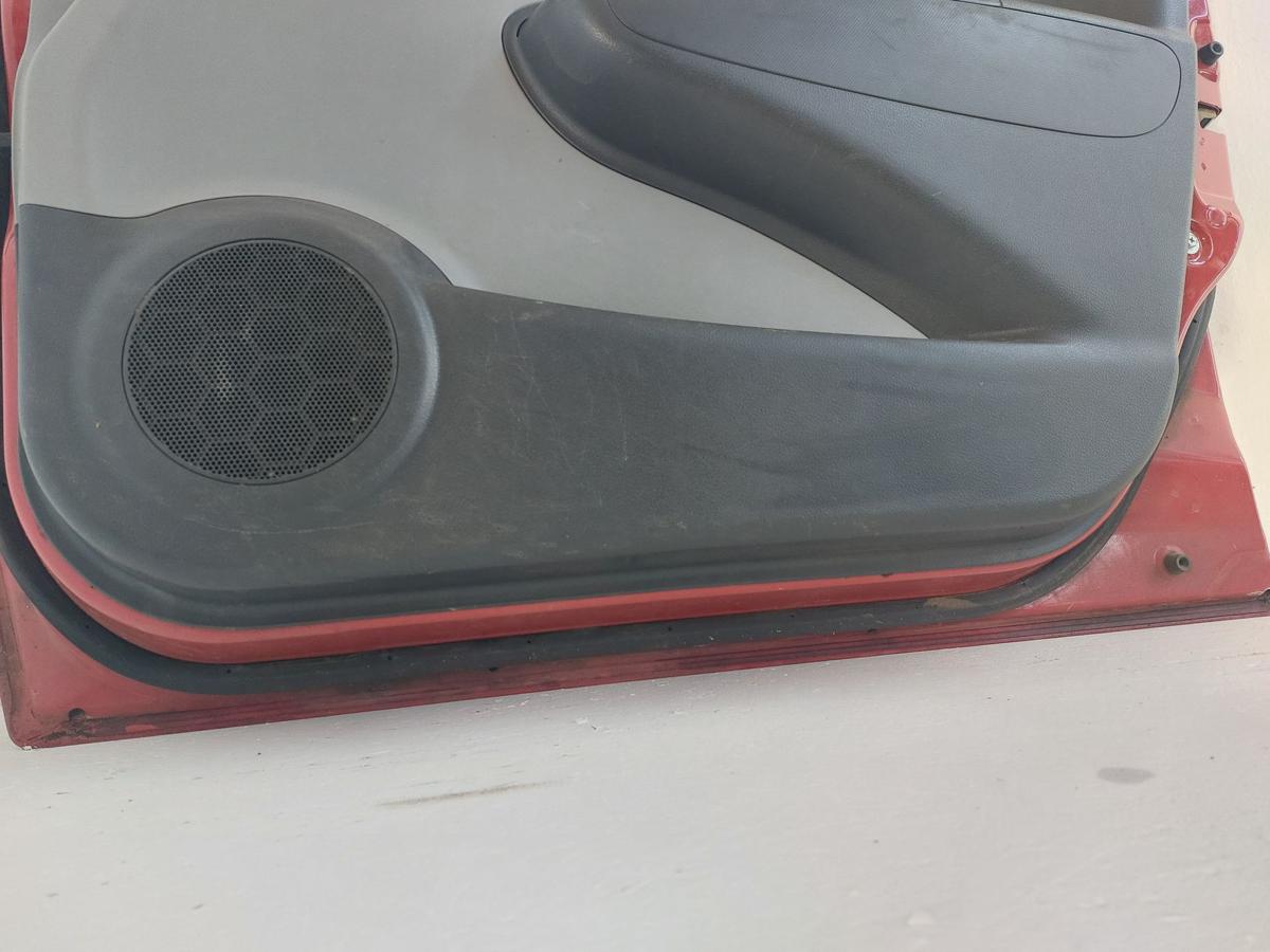 Suzuki Alto GF Beifahrert&uuml;r T&uuml;r Autot&uuml;r vorn rechts Rohbaut&uuml;r Z9T Bright Red 09-