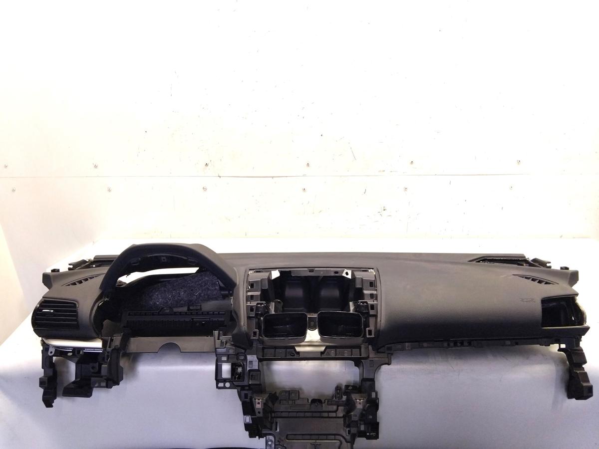 Mitsubishi Eclipse Cross original Armaturenbrett Cockpit Facelift Bj.2024