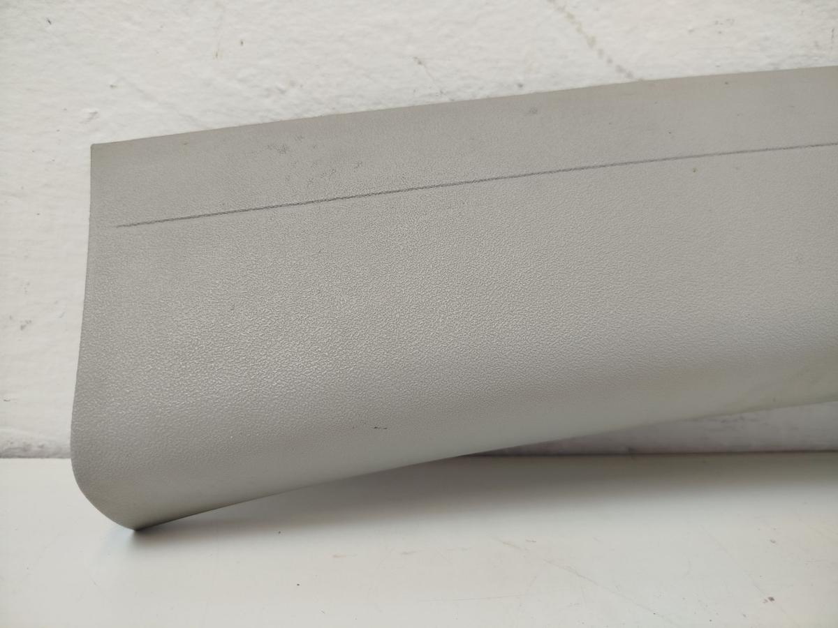 VW T5 7H A S&auml;ulenverkleidung innen links Verkleidung Abdeckung Blende A S&auml;ule