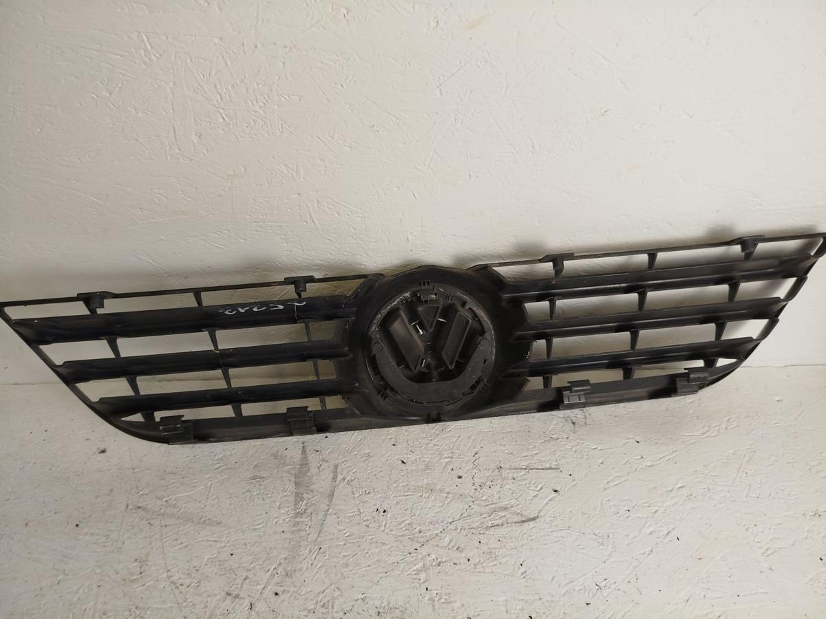 VW Polo 9N3 Grill Kühlergrill Frontgrill mit Logo ab Baujahr 2005