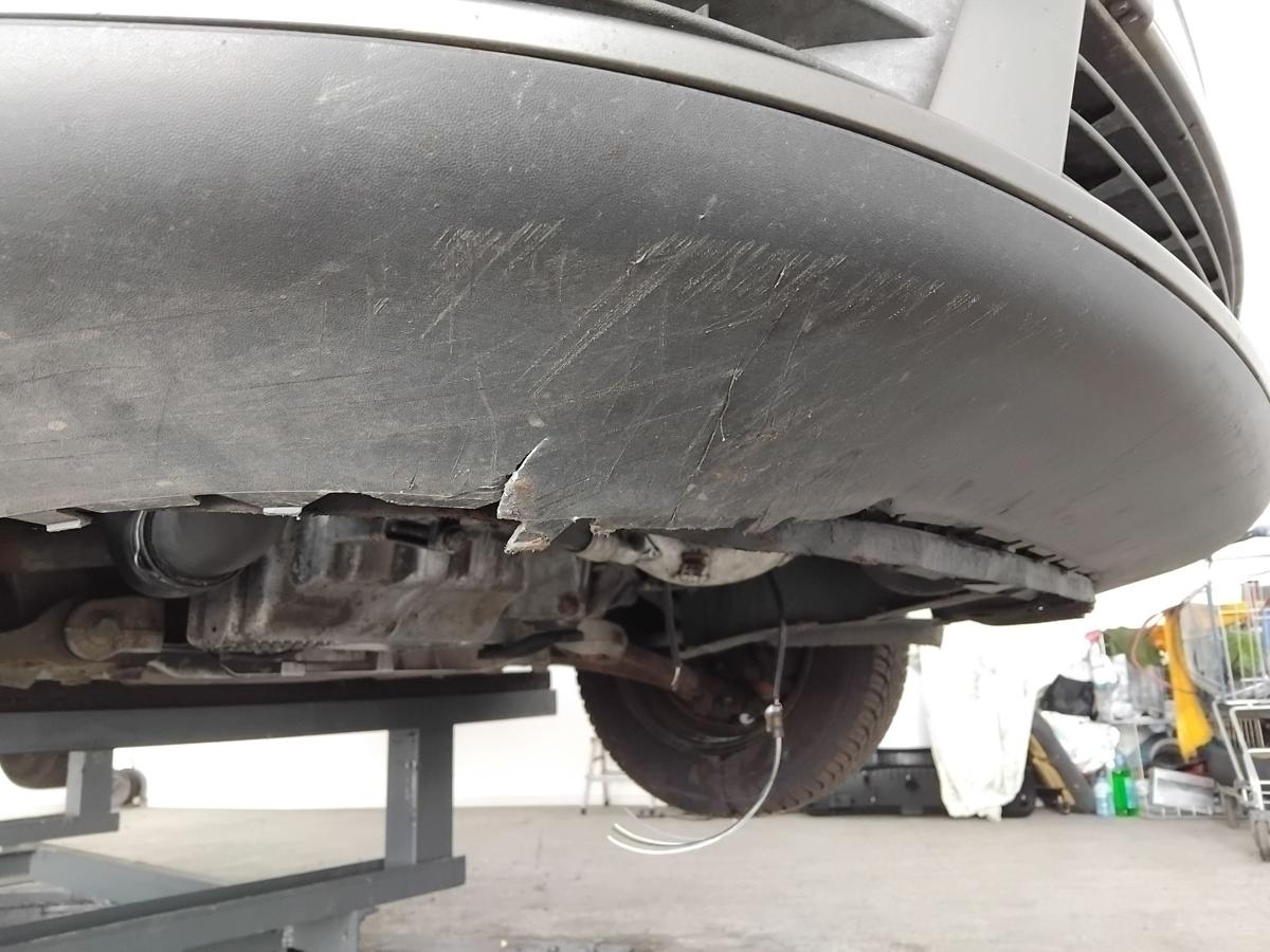 VW Golf Plus 5M original Sto&szlig;stange Sto&szlig;f&auml;nger vorn SRA BJ2006 LA7T unitedgrey