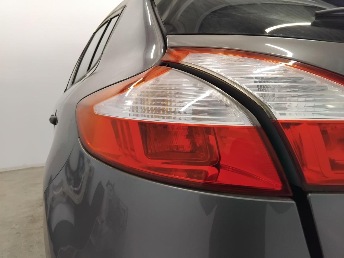 Renault Megane 3 Flie&szlig;heck orig.R&uuml;ckleuchte Heckleuchte links au&szlig;en BJ2011 5-t&uuml;rig