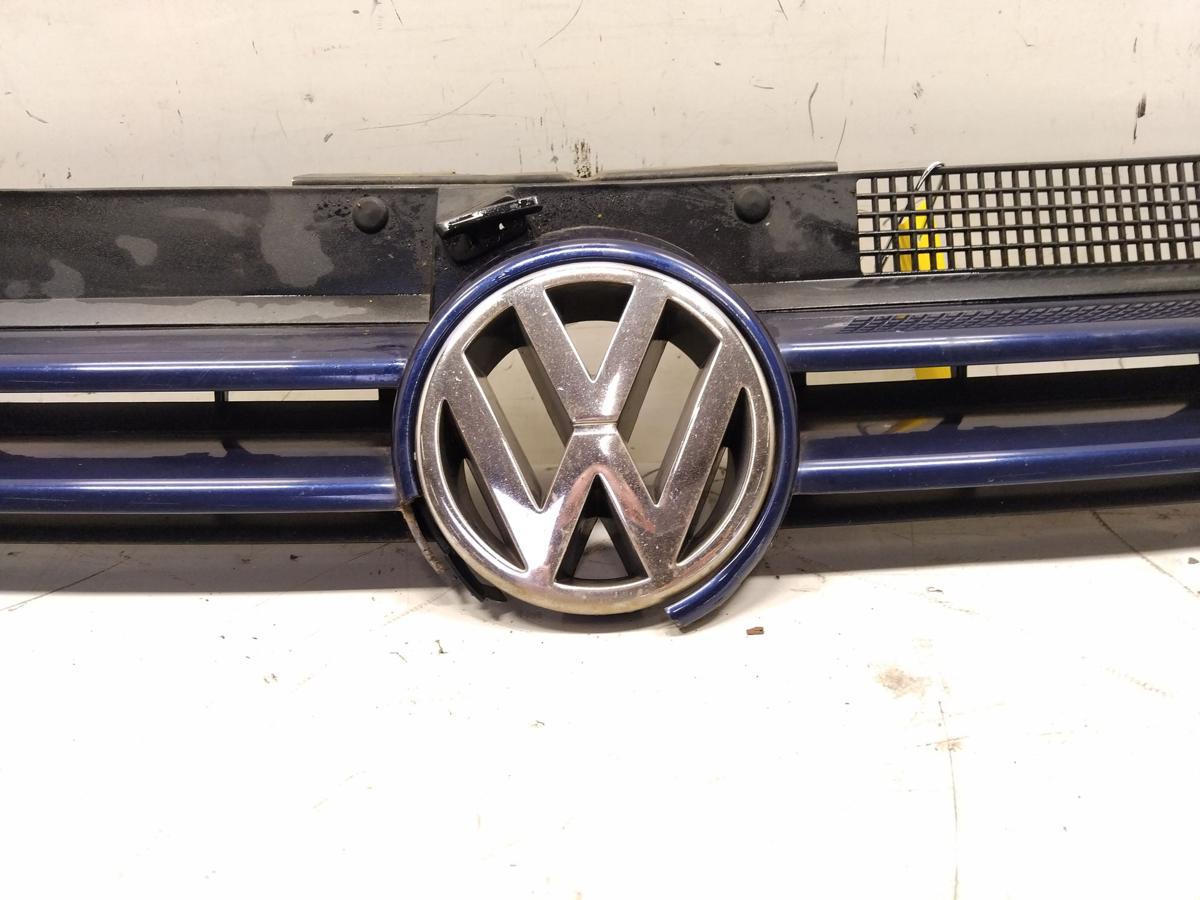 VW Golf 4 original Kühlergrill indigoblaumetallic LB5N mit Emblem Bj.2001