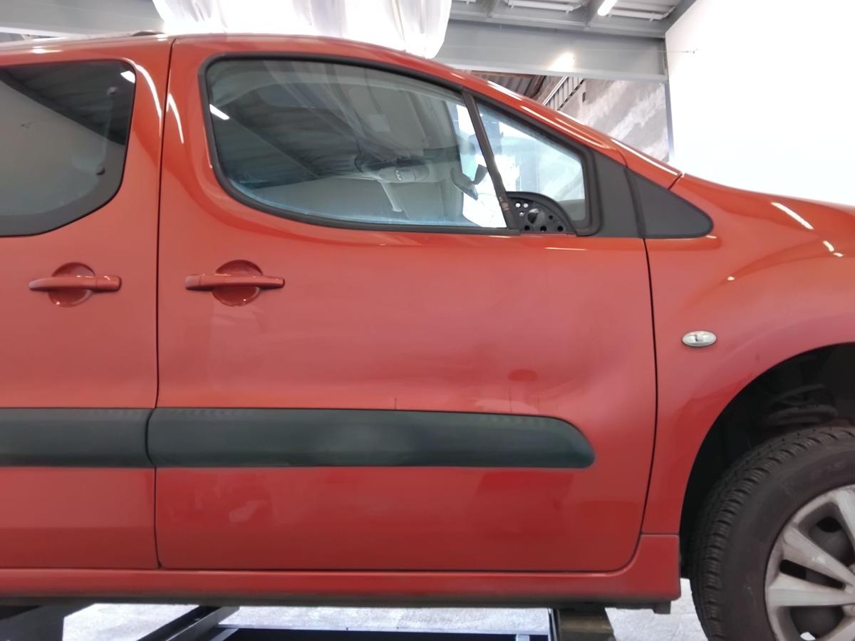 Citroen Berlingo 2 B9 T&uuml;r vorn rechts Beifahrert&uuml;r EKQ luziferrot BJ2010
