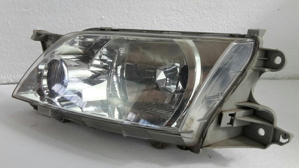 Mazda Premacy CP Bj.2001 original Scheinwerfer links Halogen