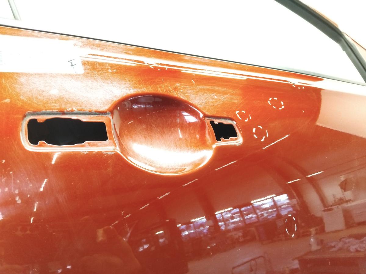 Nissan Qashqai J10 T&uuml;r vorn rechts Beifahrert&uuml;r leichter Hagelschaden Bj.2011