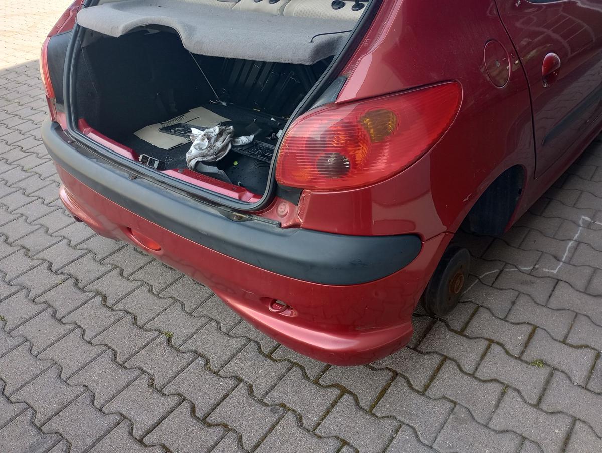 Peugeot 206 original Stoßstange Stossfänger hinten EKQ Luziferrot Bj 2004