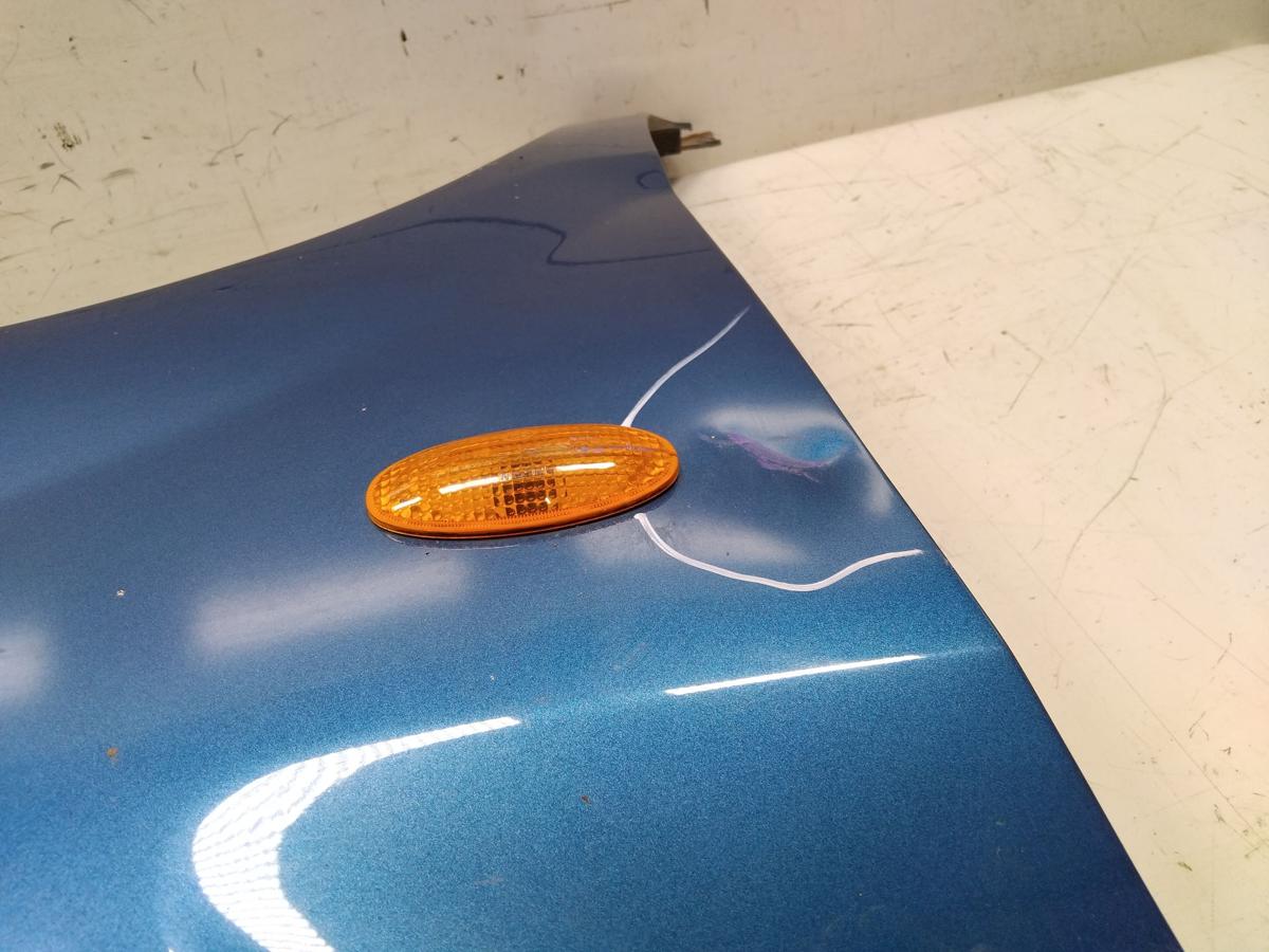 Nissan Almera Tino original Kotflügel vorn links Z01 Lazuli Blue Metallic BJ2001