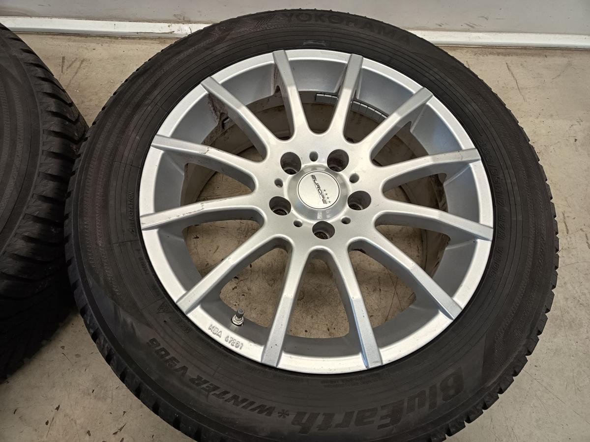 Opel Insignia B Alufelgen mit Winterreifen 7,5x17 ET40 DOT 2824 Baujahr 2019