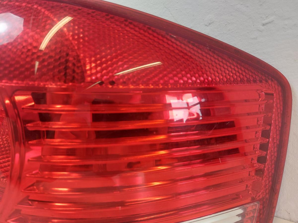 Audi A3 8P R&uuml;ckleuchte rechts R&uuml;cklicht Heckleuchte nur 3 t&uuml;rer bis 2008