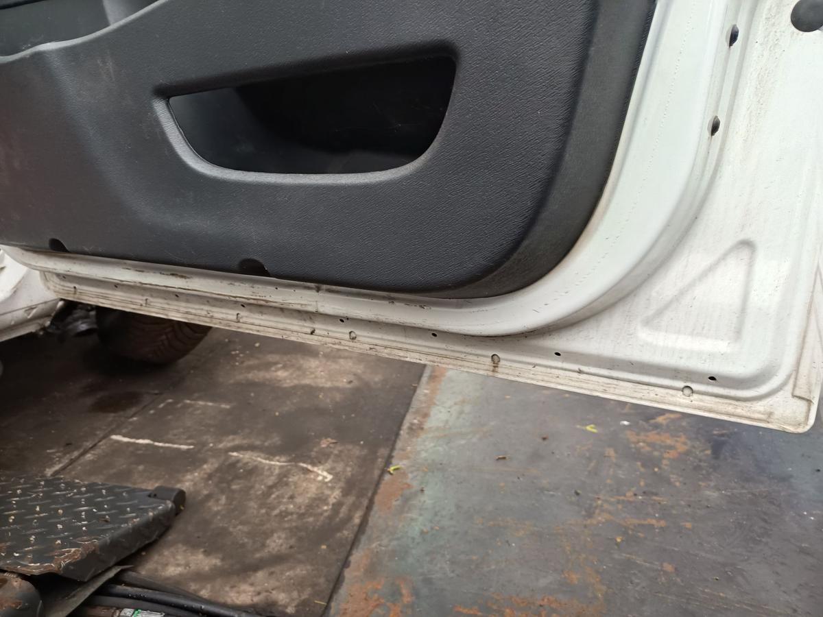 Mercedes Citan W415 original T&uuml;r vorne rechts 9147 Arktikwei&szlig; Baujahr 2018