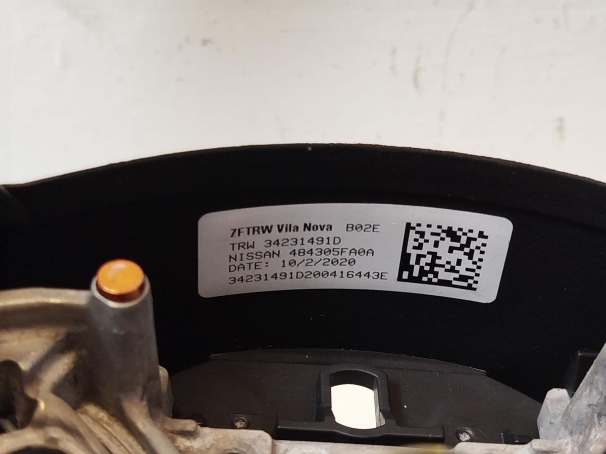 Nissan Micra K14 Lenkrad Plastiklenkrad 3 Speichen mit Mufu kein Leder