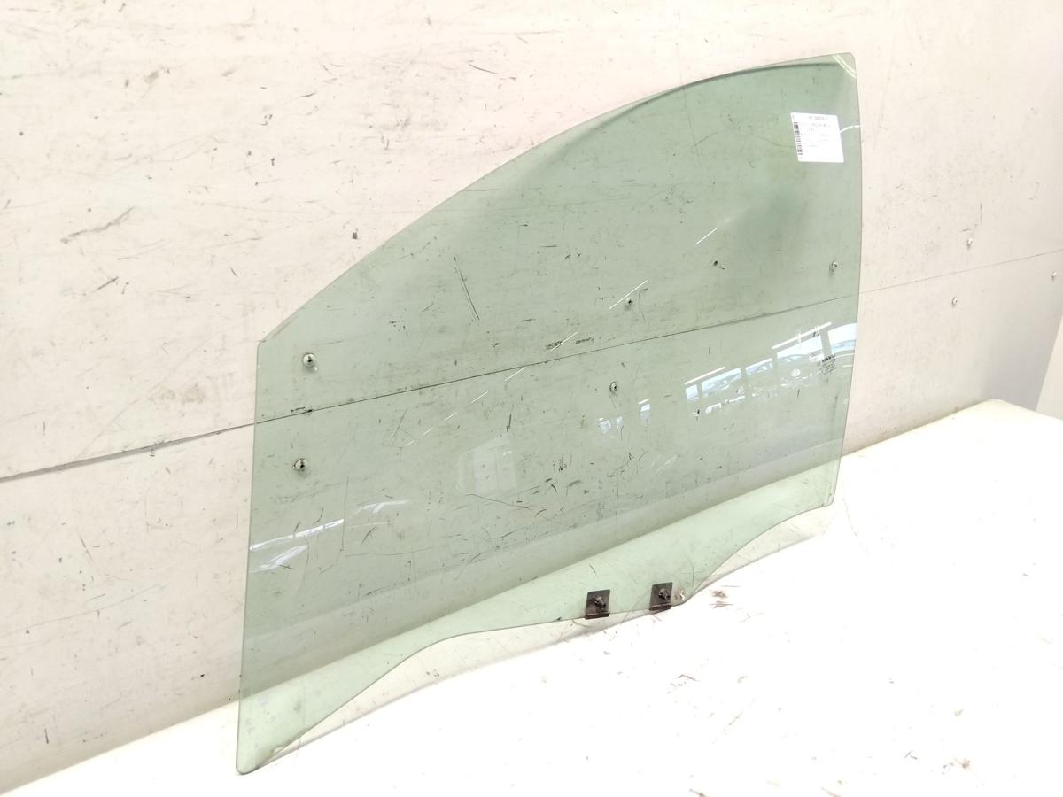 Renault Clio IV X98 original T&uuml;rscheibe vorn links 5-t&uuml;rig gr&uuml;ncolor BJ2016