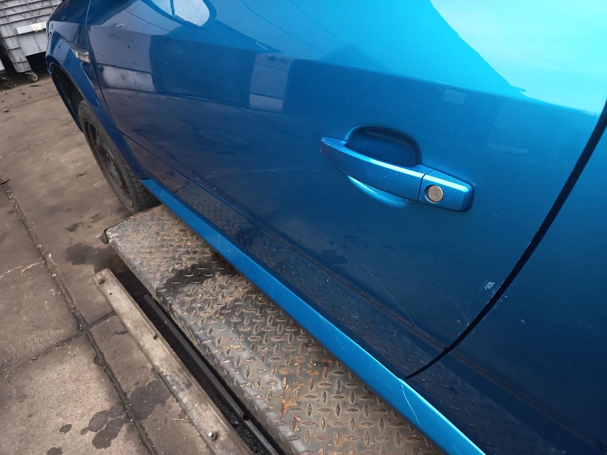 Opel Tigra Twintop original T&uuml;r links Fahrer Rohbau Z21H Antiguablau Bj 2007