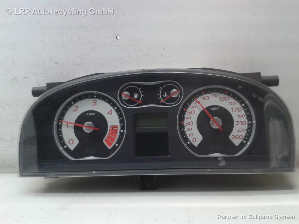 Renault Laguna 2 BJ2005 Tacho Kombiinstrument 8200291338 2.2DCI 102kw G9T600