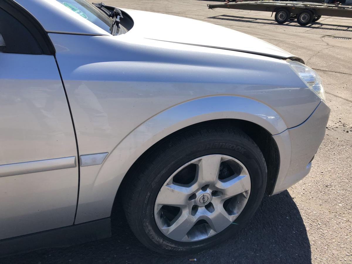 Opel Vectra C Caravan ab 05 Kotfl&uuml;gel vorn rechts Beifahrerseite 2AU Silber