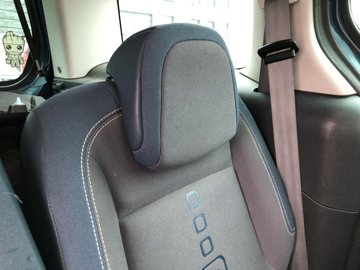Citroen Berlingo B9 Multispace Einzelsitz hinten links Stoff R&uuml;cksitz