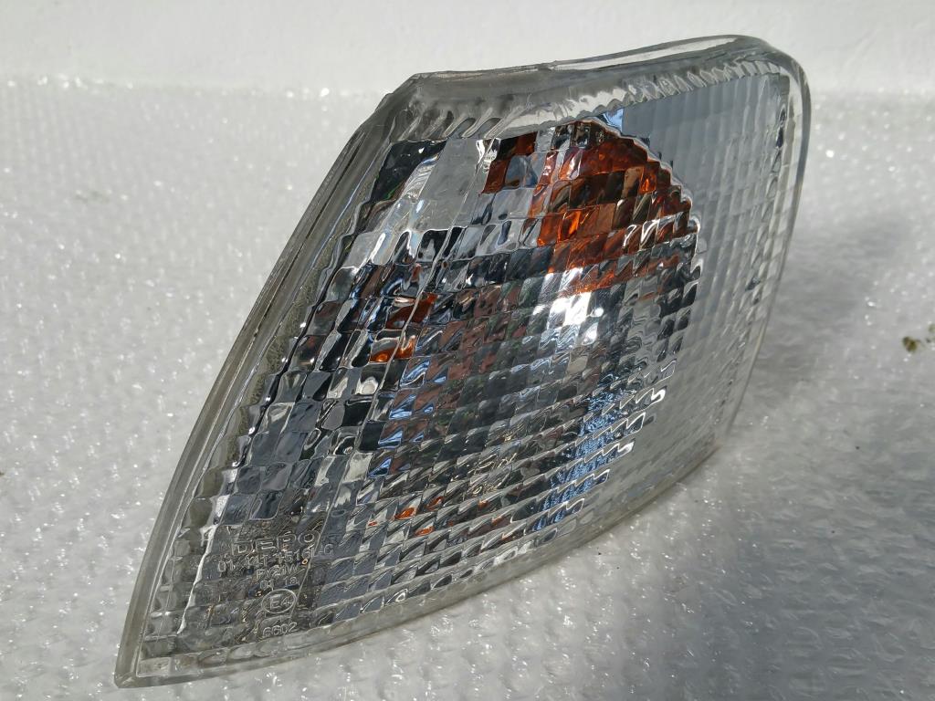 VW Passat 3B Bj.99 Blinker Blinkleuchte vorn links weiss DEPO