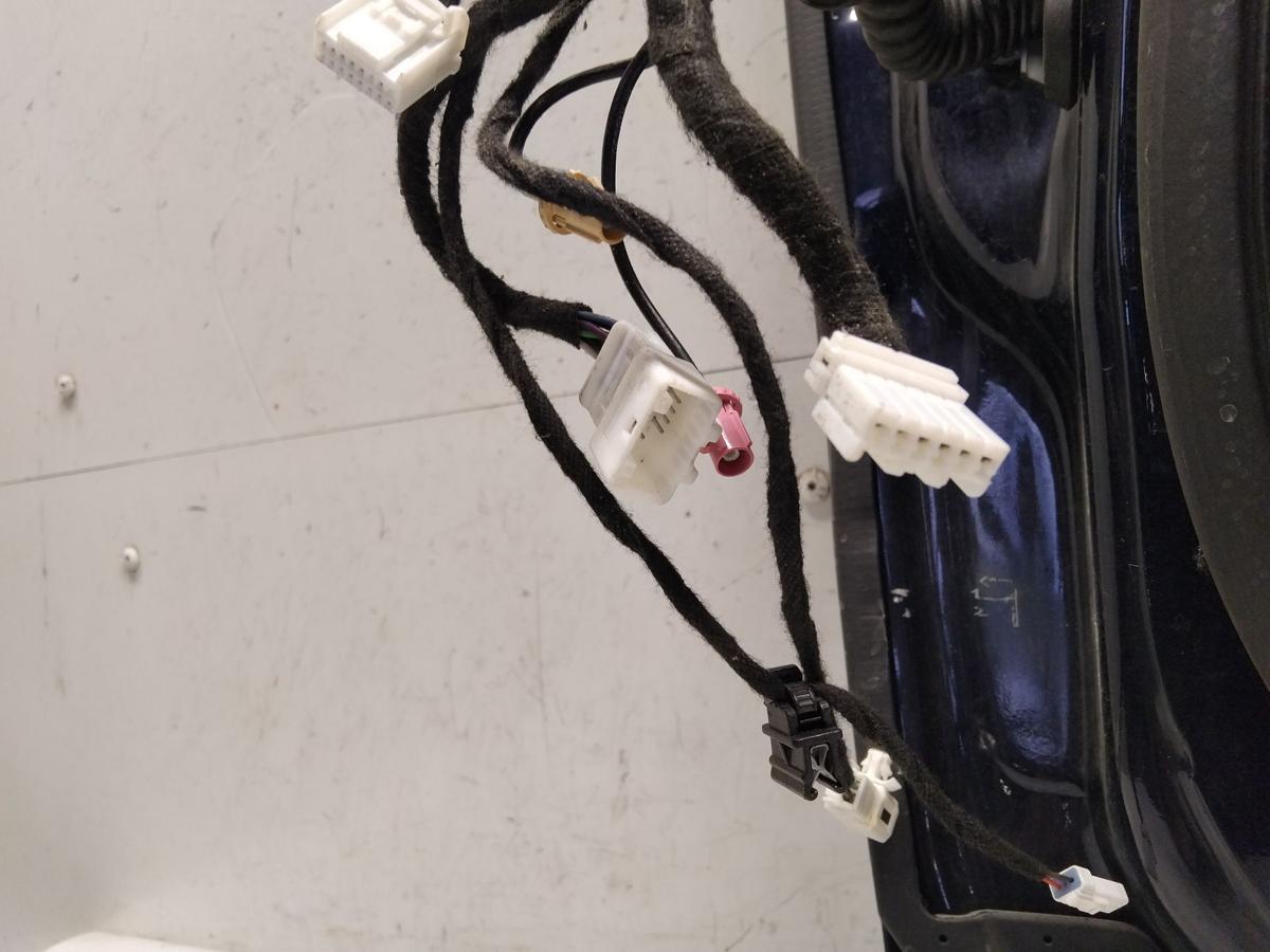 Tesla Model S original T&uuml;r vorn rechts Beifahrert&uuml;r PMMB pacificblue BJ2014