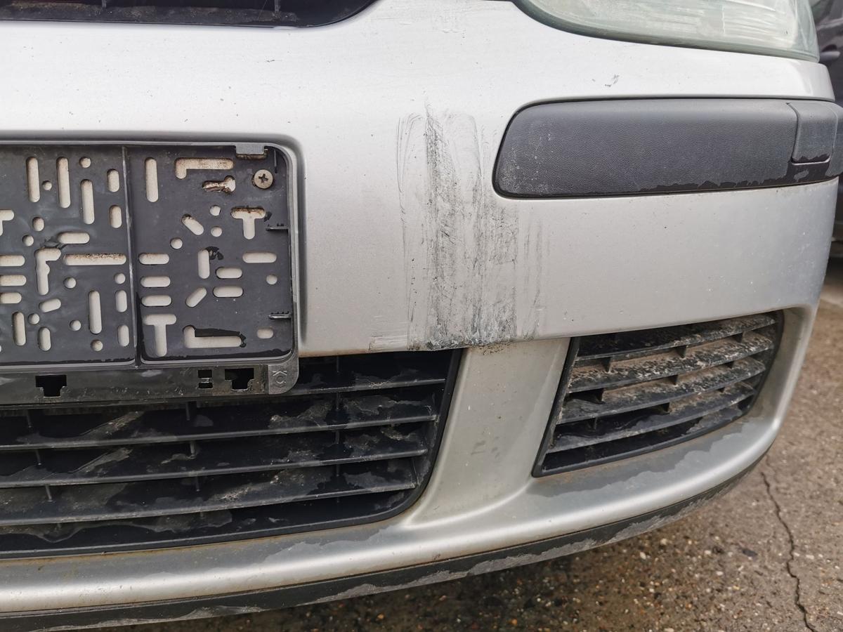 VW Golf V 5 Stossfänger Stossstange Bumper vorn SRA LA7W Reflexsilber Met