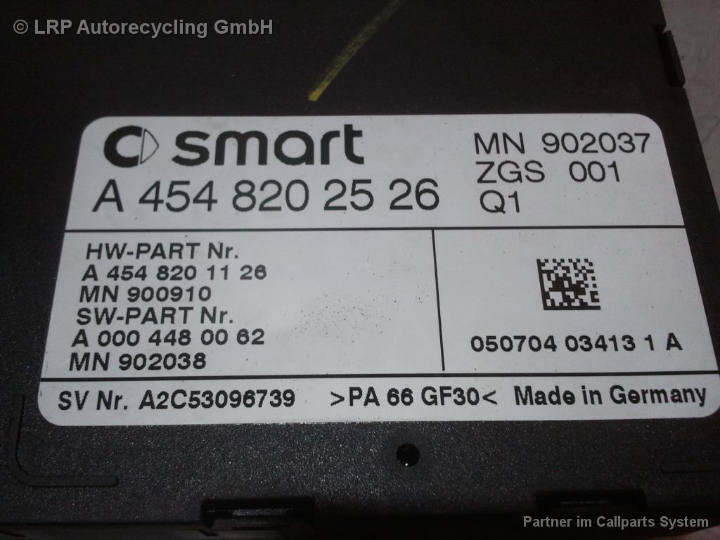Smart Forfour W454 Bj.2005 original Gateway Steuergerät A4548202526 MN902037