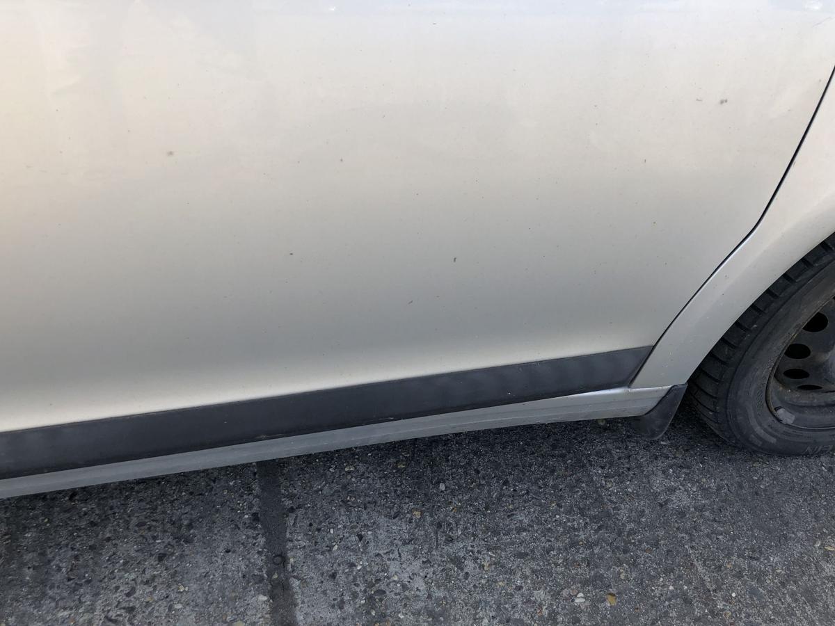 Citroen C4 Typ L T&uuml;r vorn rechts Beifahrert&uuml;r Rohbau 5 t&uuml;rig EZR Aluminium Grau