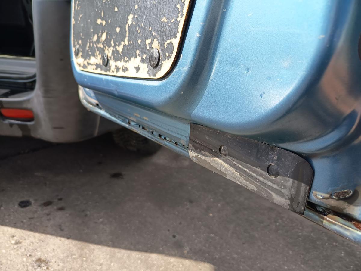 Citroen Jumpy II VF7 vor Facelift Bj 2012 orig Hecktür rechts KGQ - BLAU KYANOS