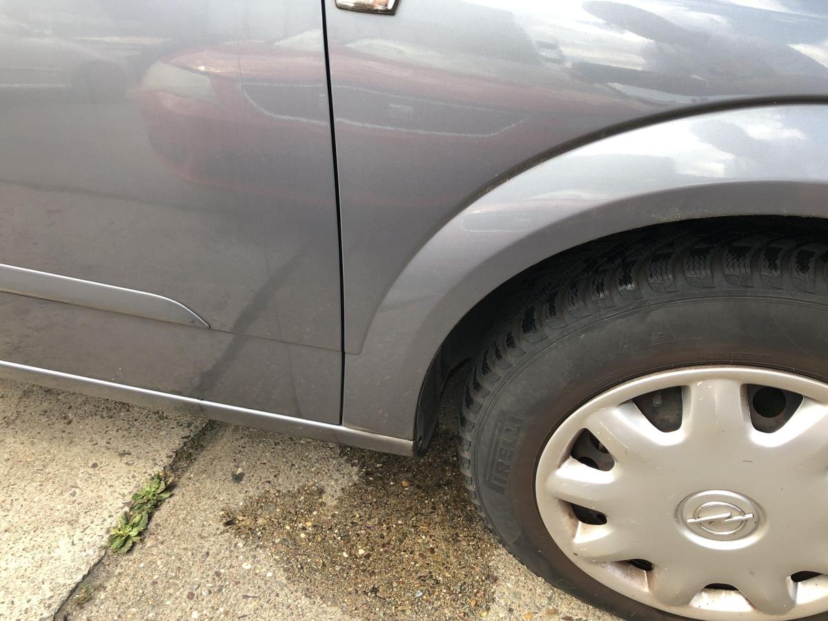 Opel Astra H Kotfl&uuml;gel vorn rechts Beifahrerseite Seitenwand 3KU Moonland Met