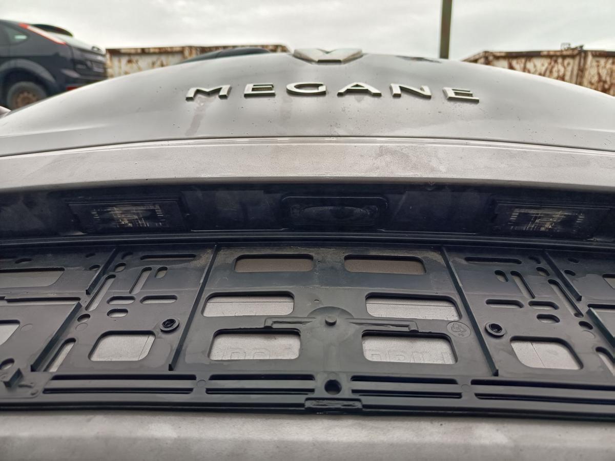 Renault Megane III Kombi orig Heckklappe TEKNG Grau vor Facelift Bj 2010