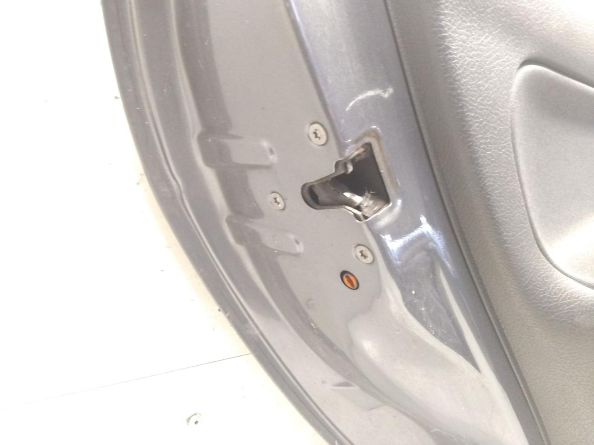 Peugeot 206 original T&uuml;r hinten links thoriumgraumetallic KTH BJ2008 Flie&szlig;heck