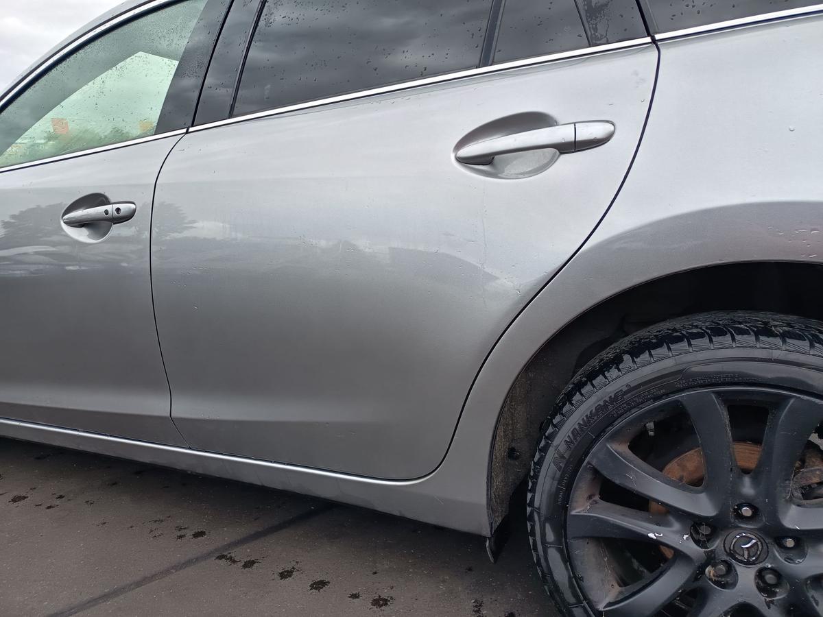 Mazda 6 Kombi GJ orig Tür hinten links 38P Silber met Bj 2015