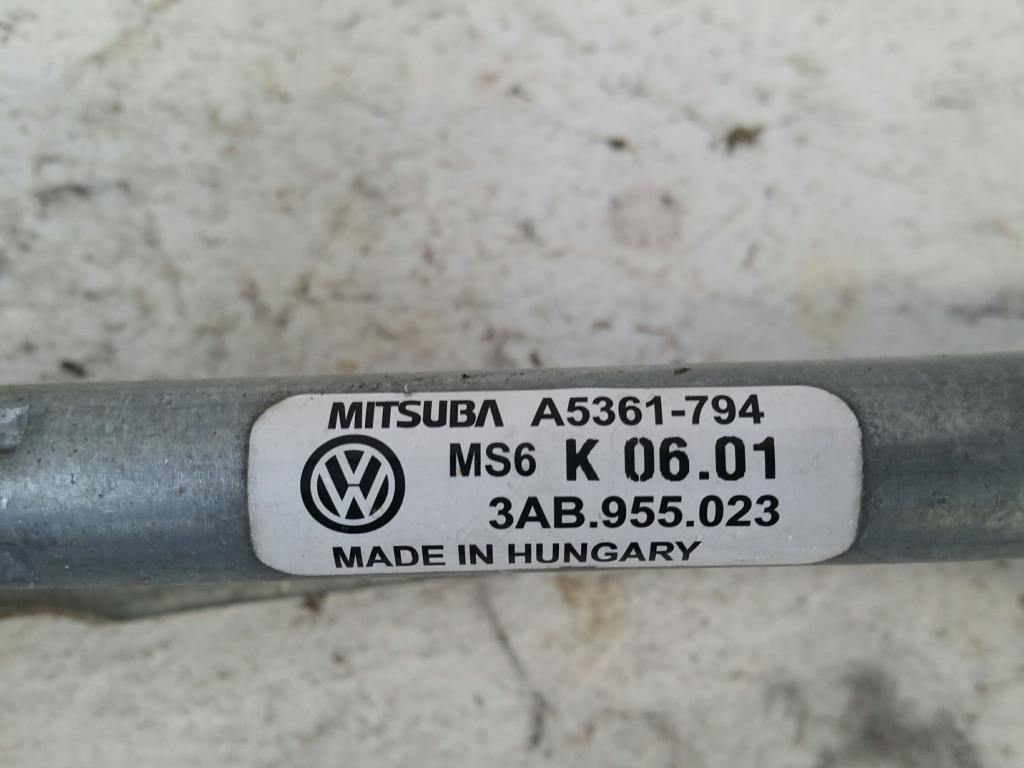 VW Passat 3C B7 ab10 Wischergetänge vorn 3AB955023 MITSUBA