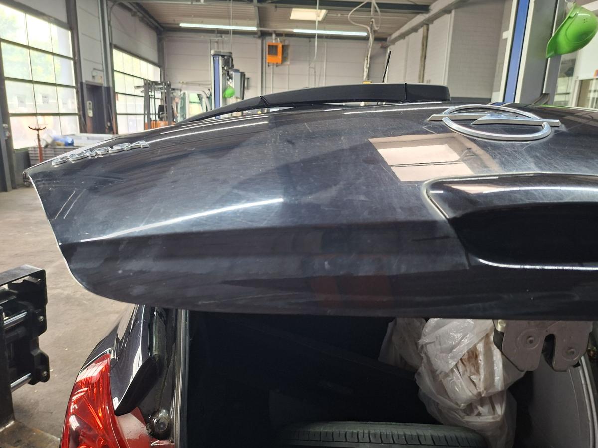 Opel Corsa D original Heckklappe hinten 2HU Saphirschwarz Metallic Bj 2007