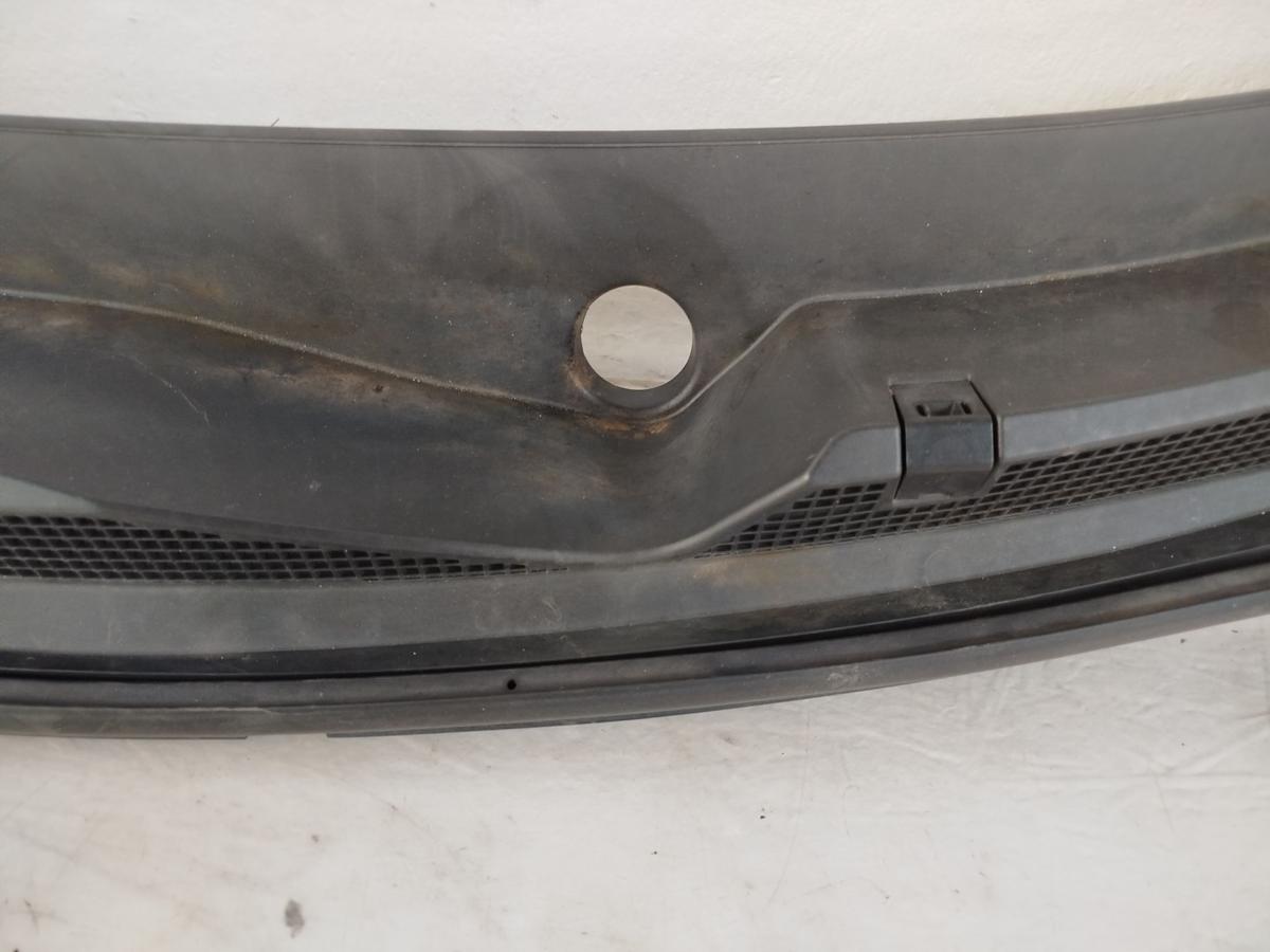 Nissan Qashqai J11 Windlauf Frontscheibe Abdeckung Wischer OEM