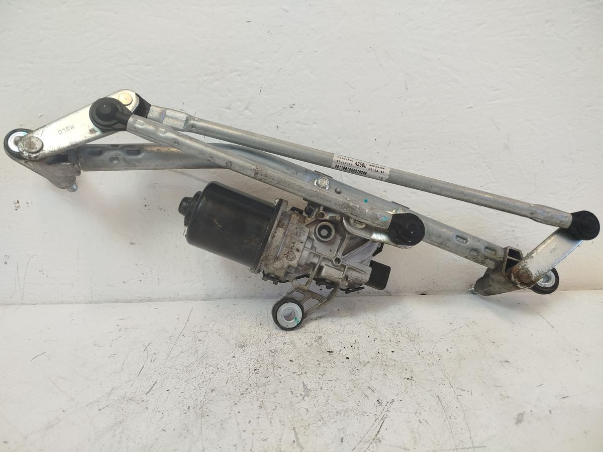 Chevrolet Spark M300 Wischergestänge mit Wischermotor Motor Wischer vorn