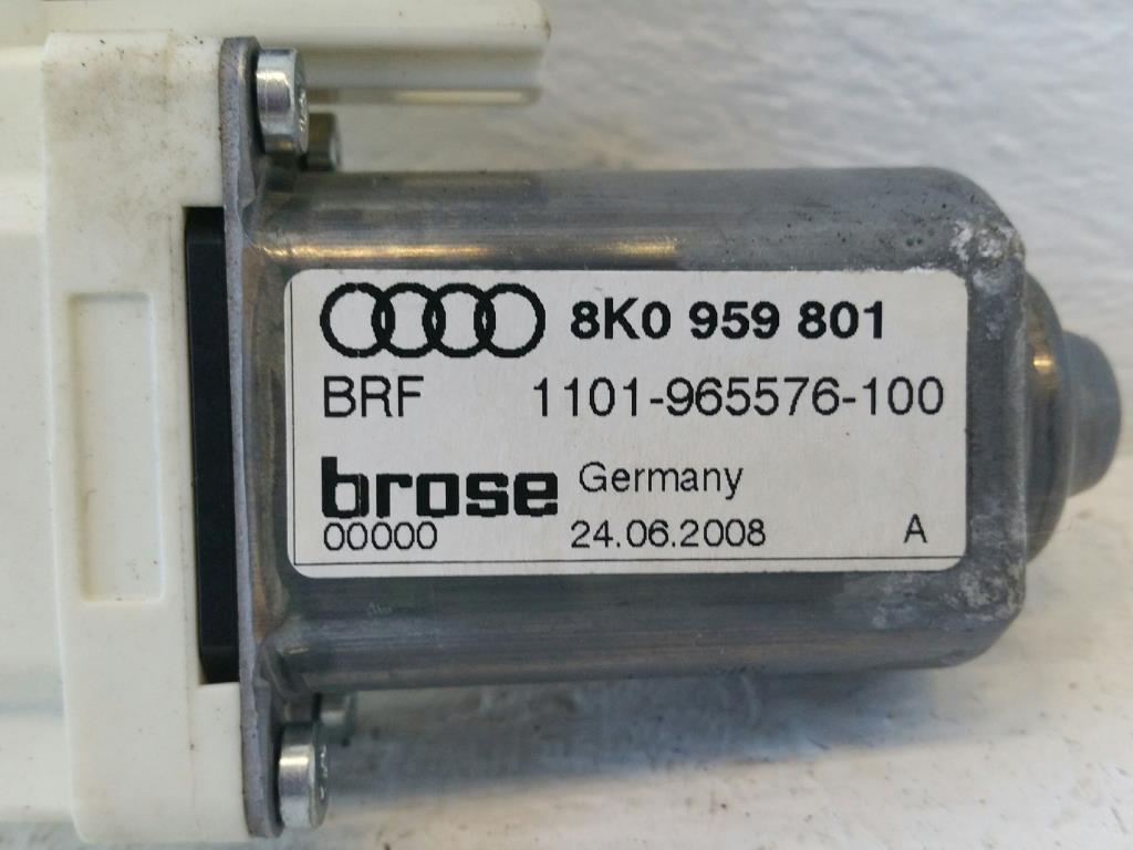 Audi A4 8K B8 Bj.08 original Fensterhebermotor vorn links 8K0959801