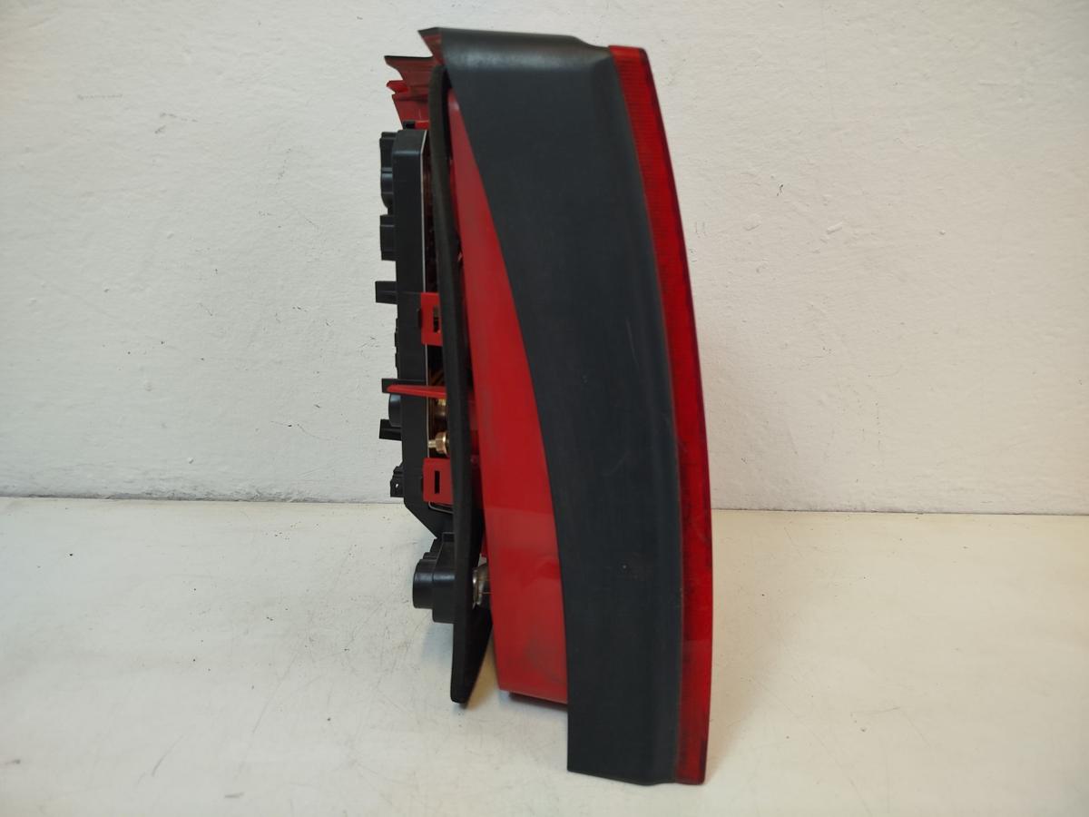 VW Golf 4 IV 1J Variant R&uuml;ckleuchte rechts R&uuml;cklicht Heckleuchte Kombi OEM