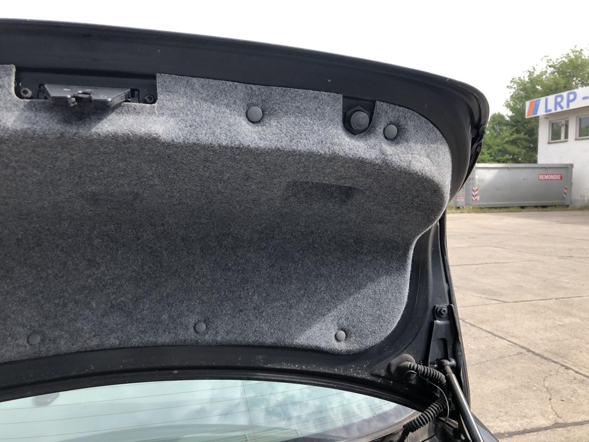 BMW 3er E90 Heckklappe Limo Heckdeckel Kofferklappe schwarz II 668