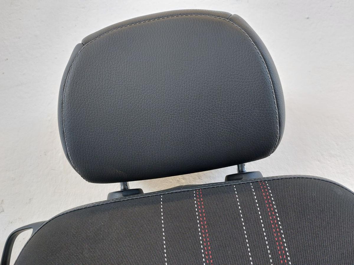 Opel Corsa D Sitz vorn rechts Beifahrersitz 3 t&uuml;rer Stoff Stoffsitz Autositz