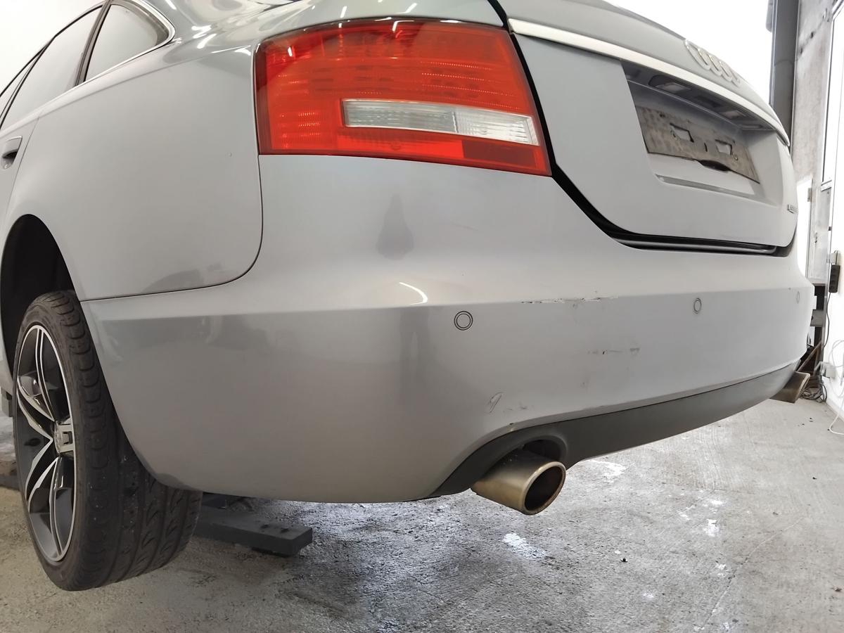 Audi A6 4F Limousine original Sto&szlig;stange Stossf&auml;nger hinten PDC BJ2006 LY7H Akoyasilbermetallic