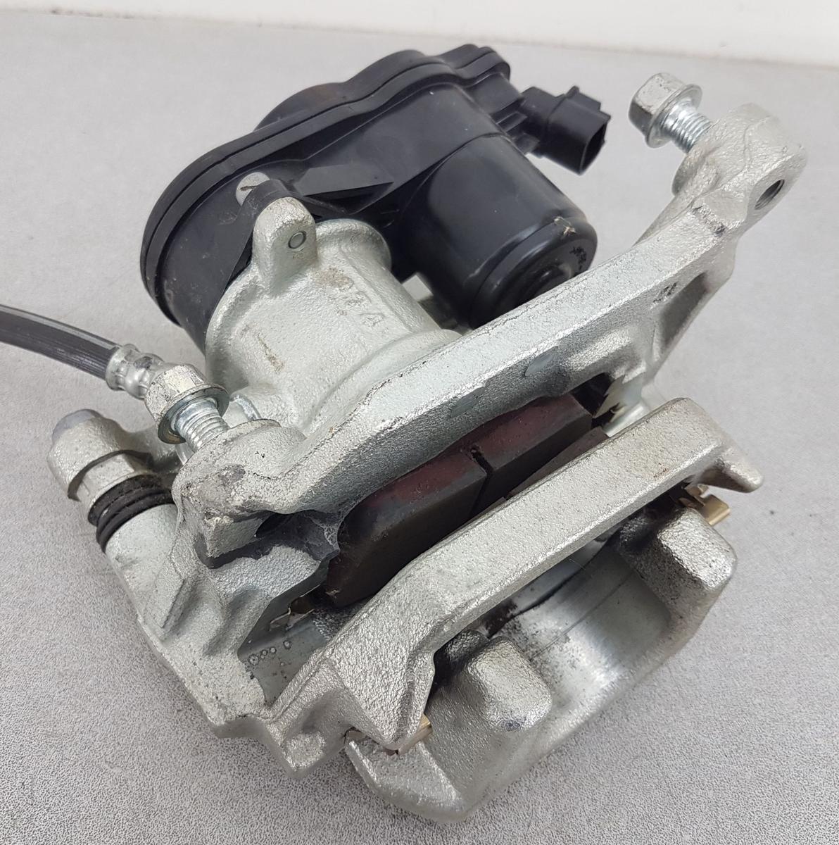 Mitsubishi Eclipse Cross Bremssattel hinten links Bj2023 2,4 72kw 4WD Allrad
