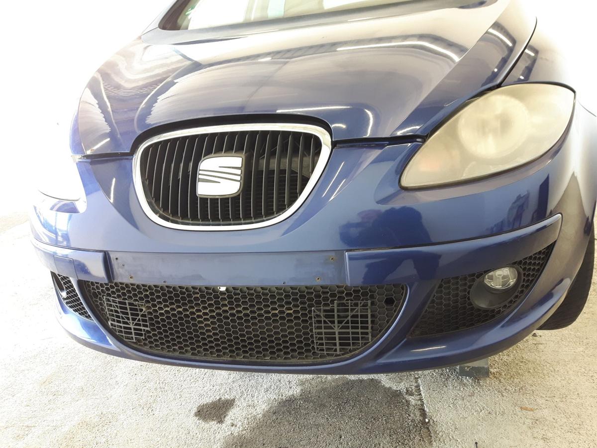 Seat Altea 5P original Stossf&auml;nger Sto&szlig;stange vorn dunkelblaumet. LS5S BJ2004