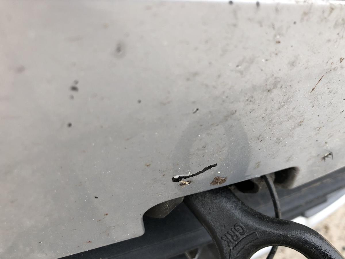 VW Touran 1T 1T2 GP Sto&szlig;f&auml;nger vorn Frontsto&szlig;stange Sch&uuml;rze LA7W Reflexsilber