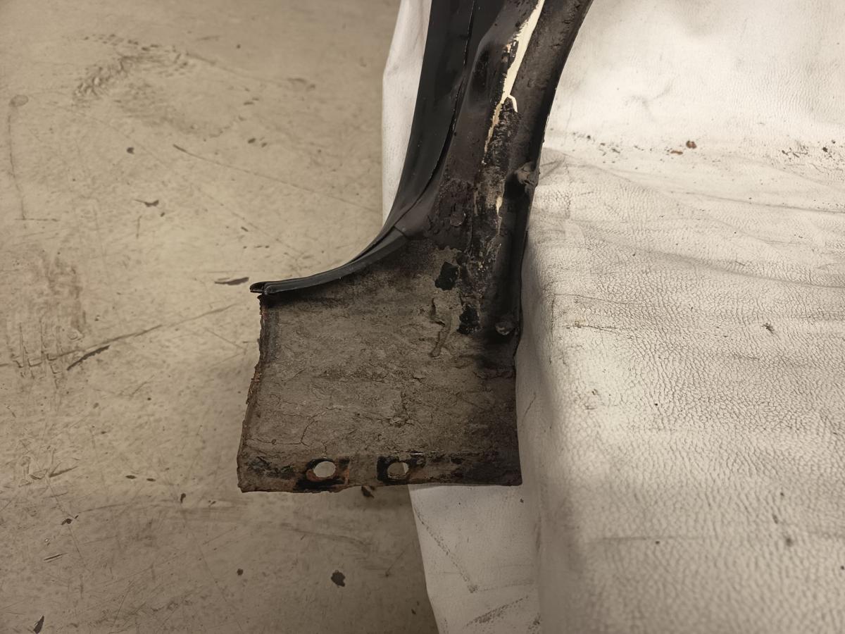 VW Lupo 6X Bj 2002 original Kotfl&uuml;gel links L041 Brillantschwarz