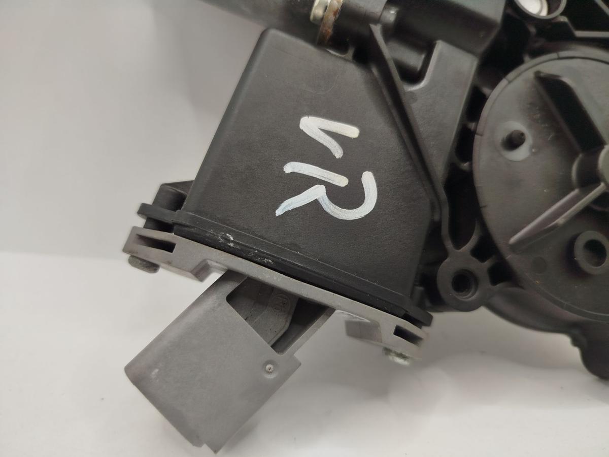 Opel Astra J Fensterhebermotor Motor Fensterheber vorn rechts Hebermotor