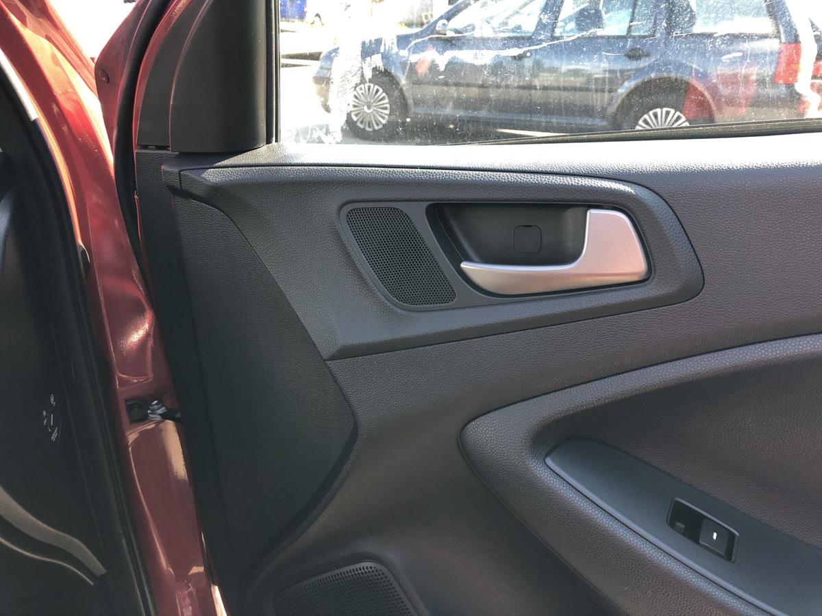 Hyundai i20 GB T&uuml;rverkleidung vorn rechts Beifahrert&uuml;r nur 5 t&uuml;rer T&uuml;rpappe OEM