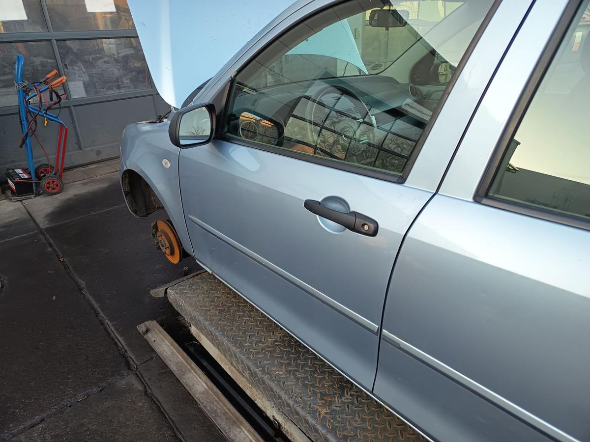 Mazda 2 original T&uuml;r vorn links Fahrer 27P Arktikblau Bj 2004