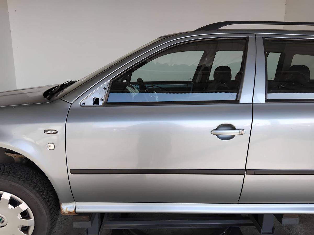 Skoda Octavia 1U Tür vorn links Fahrertür stonegreymetallic 9151 BJ2002