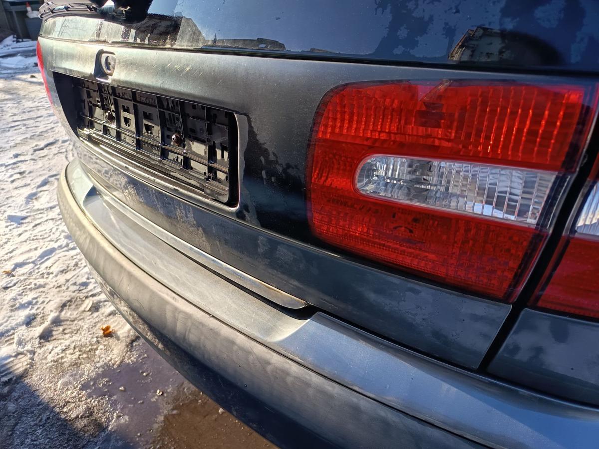 Volvo V40 original Heckklappe mit Scheibe Titangrau Bj 2001