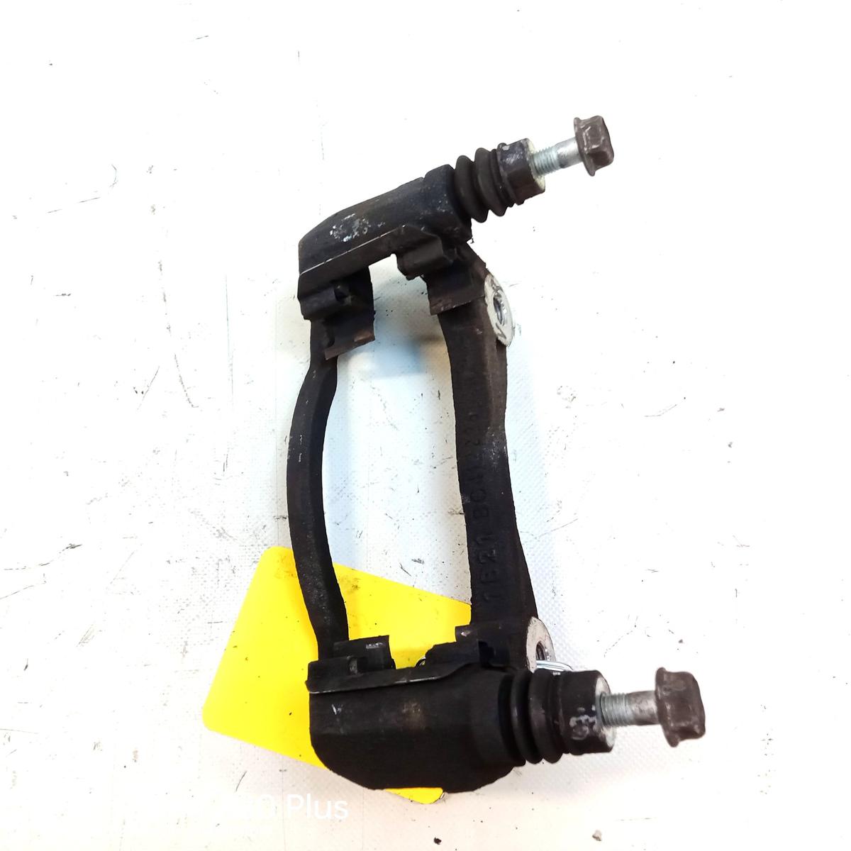 Hyundai i10 III AC3 original Bremssatteltr&auml;ger Vorderachse rechts Bj.2021